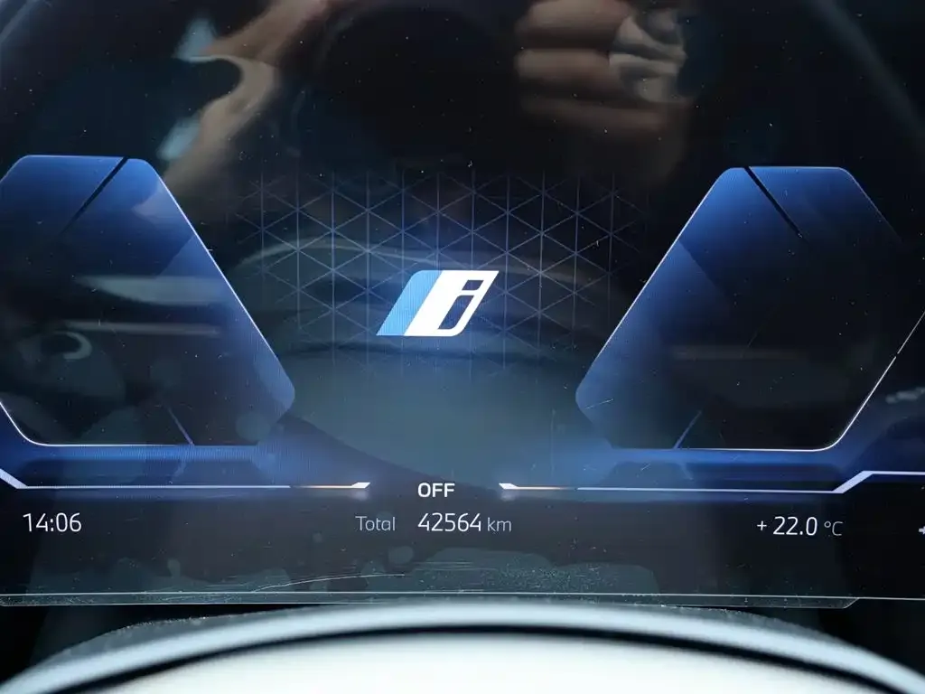 BMW iX 2023 из CN, фото 10