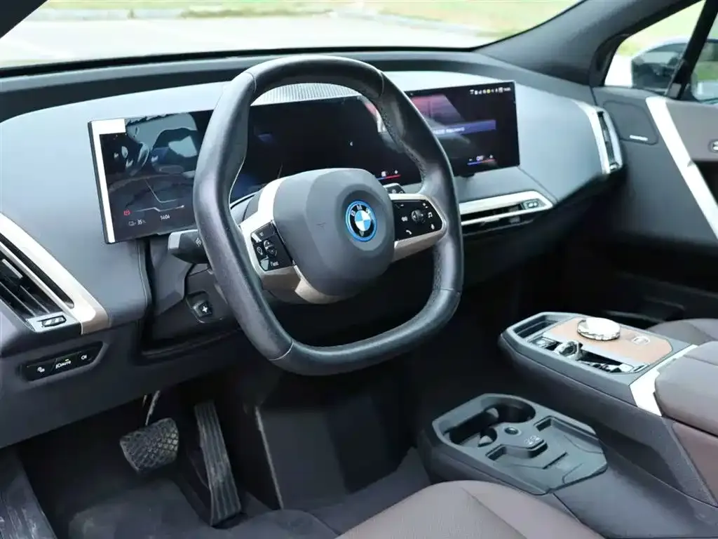 BMW iX 2023 из CN, фото 6