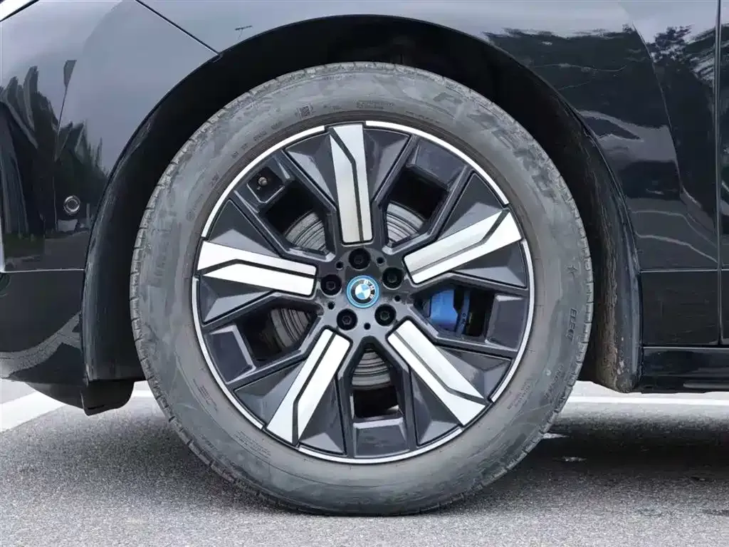 BMW iX 2023 из CN, фото 7