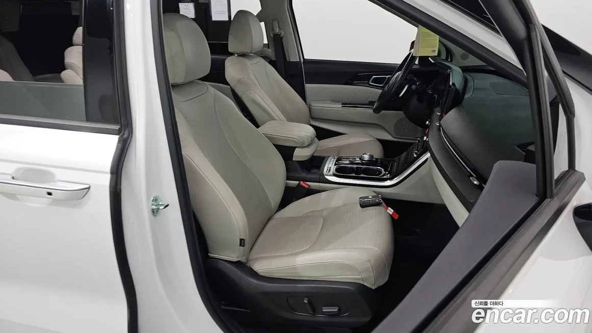 Kia Carnival 2022 из KR, фото 10