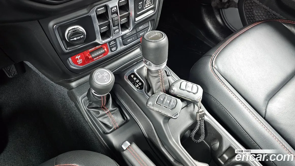 Jeep Gladiator 2023 из KR, фото 9