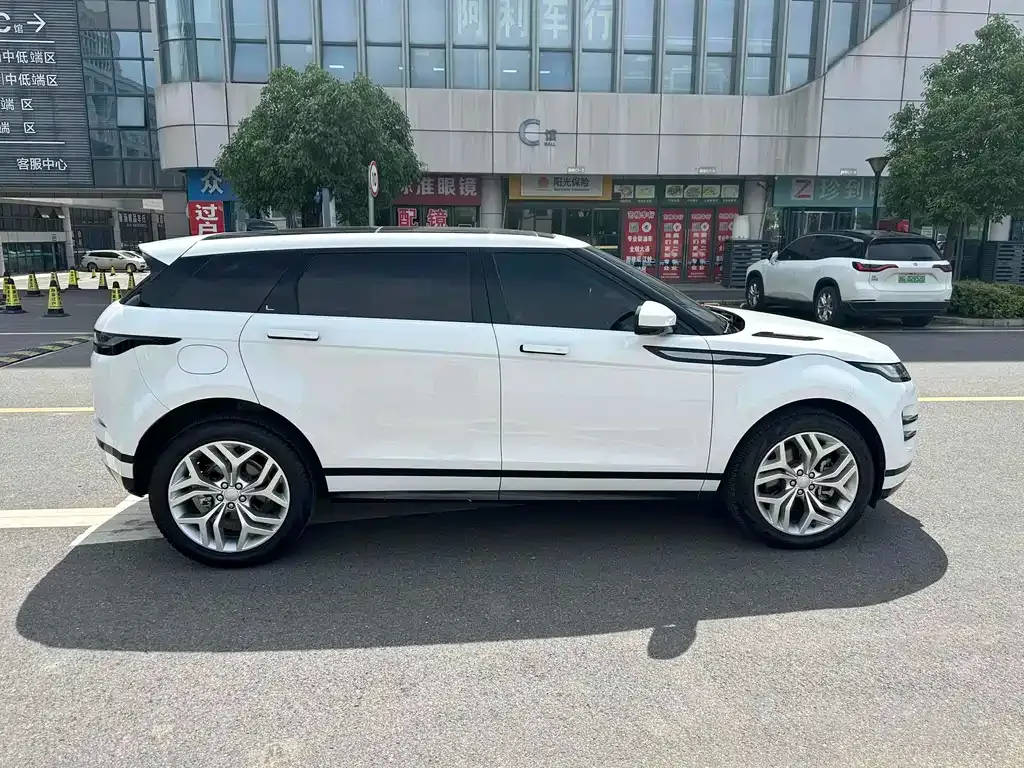 Land Rover Evoque 2024 из CN, фото 8