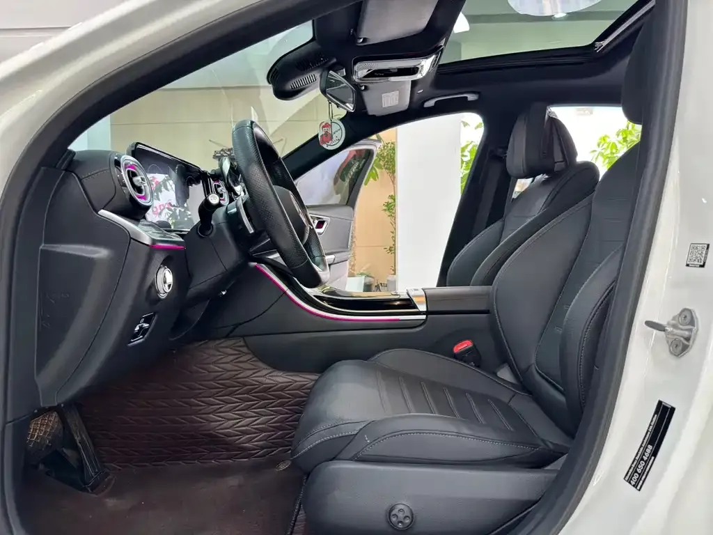 Mercedes-Benz C-Class 2023 из CN, фото 10