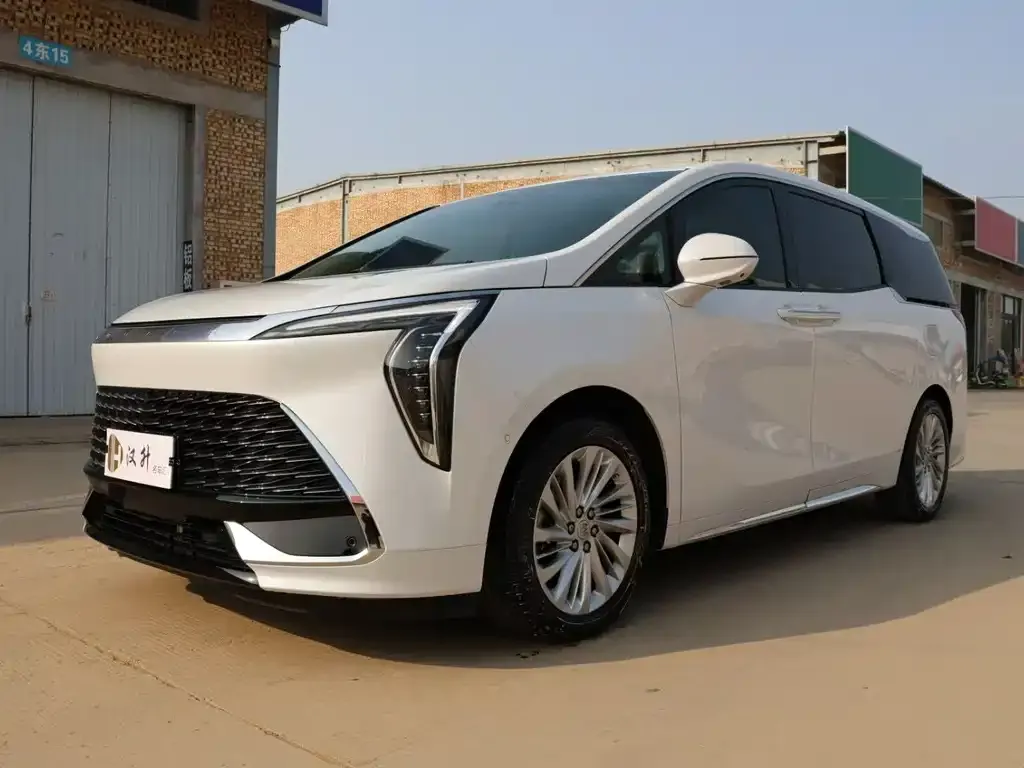 Buick Century 2025 из CN, фото 1