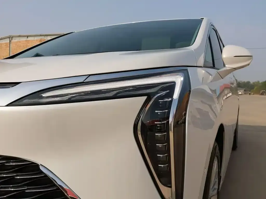 Buick Century 2025 из CN, фото 4