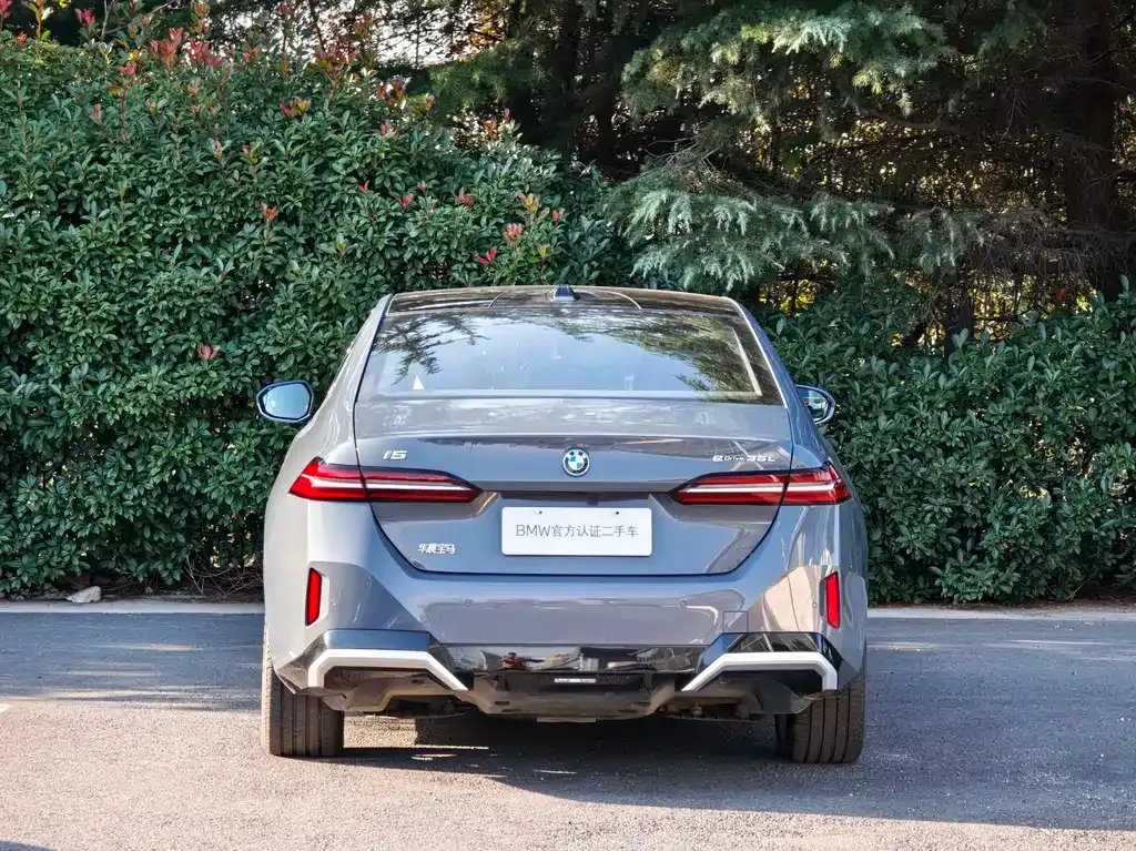 BMW i5 2024 из CN, фото 5