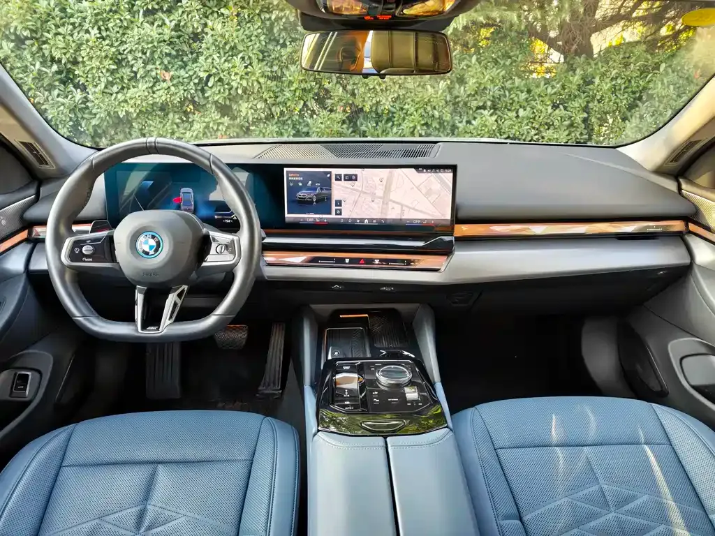 BMW i5 2024 из CN, фото 6