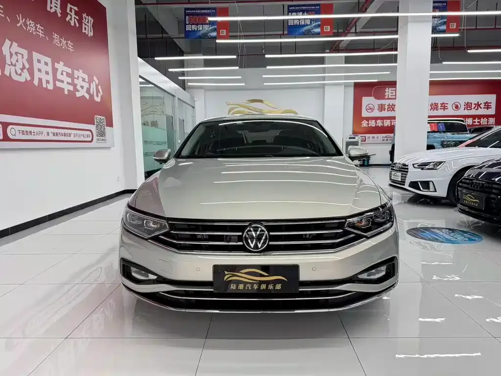 Volkswagen Magotan 2021 из CN, фото 2