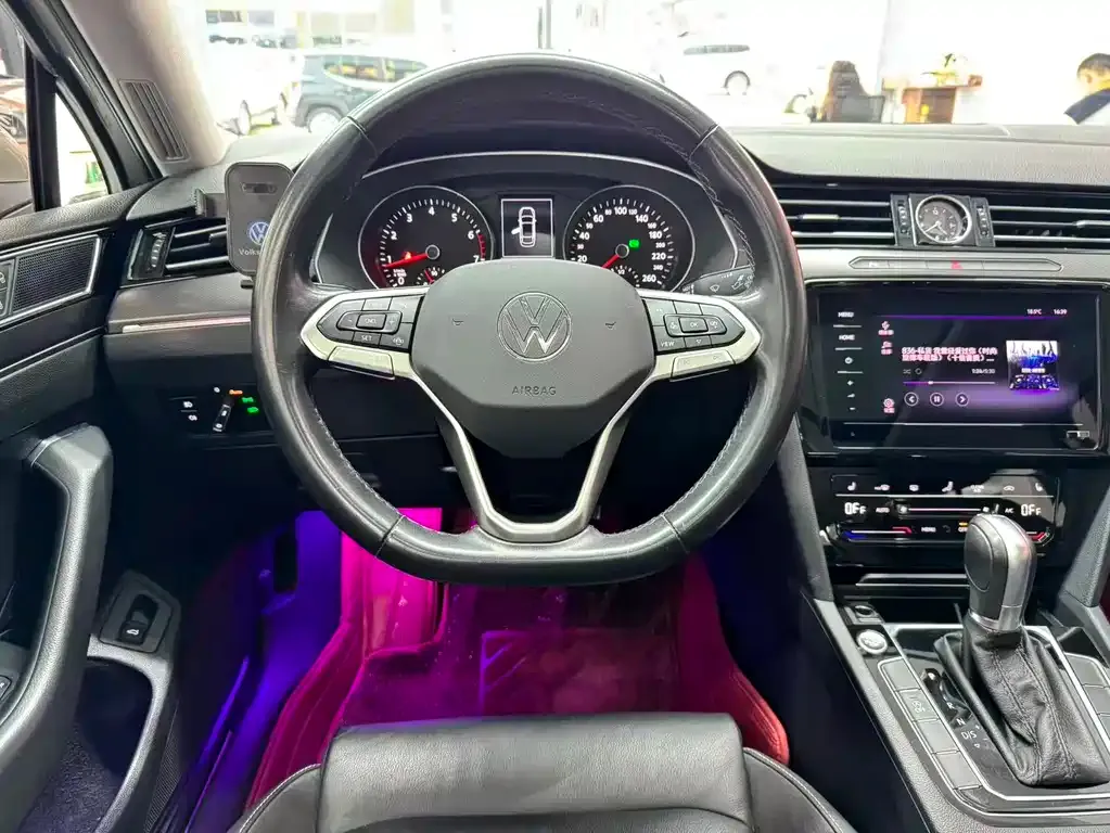 Volkswagen Magotan 2021 из CN, фото 9