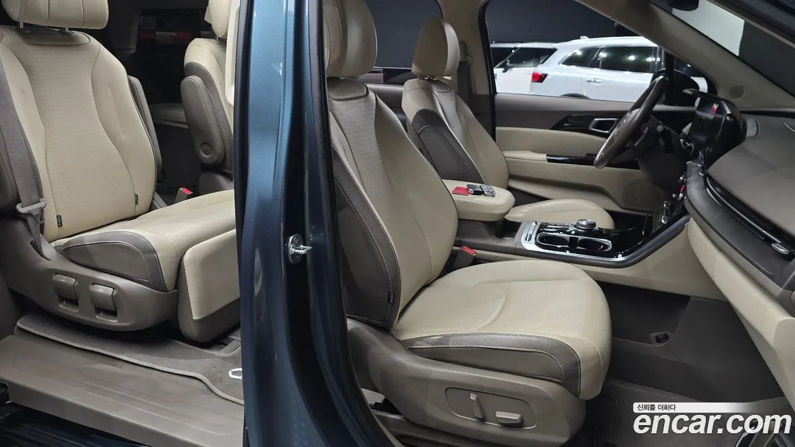 Kia Carnival 2021 из KR, фото 10