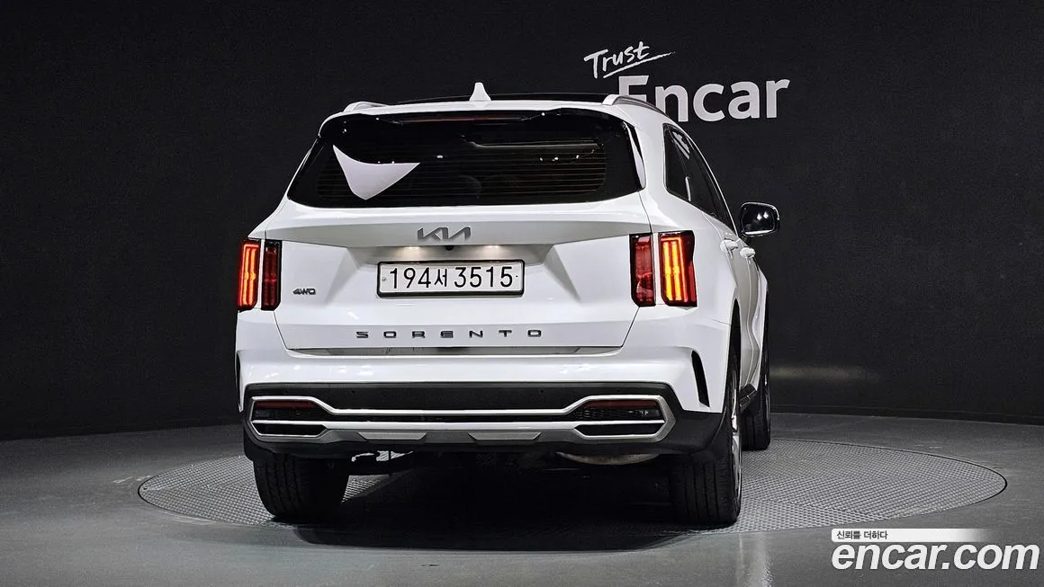 Kia Sorento — фото 4