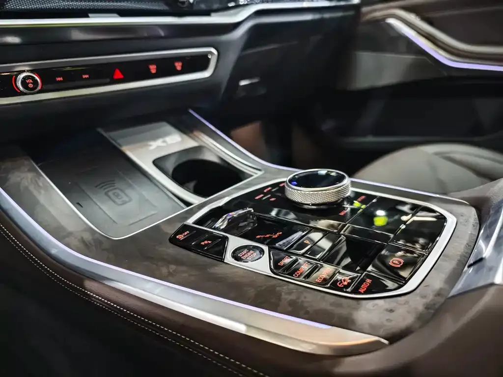 BMW X5 2025 из CN, фото 6