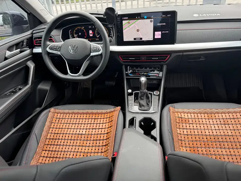 Volkswagen Lavida 2023 из CN, фото 4