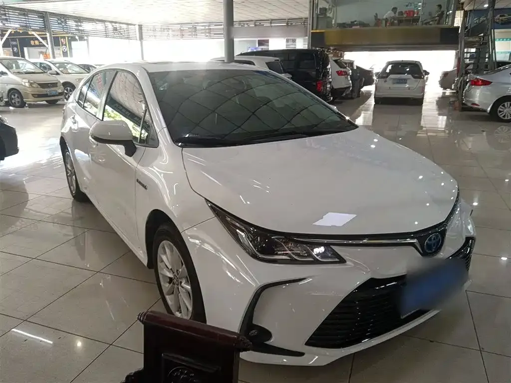 Toyota Corolla 2023 из CN, фото 4