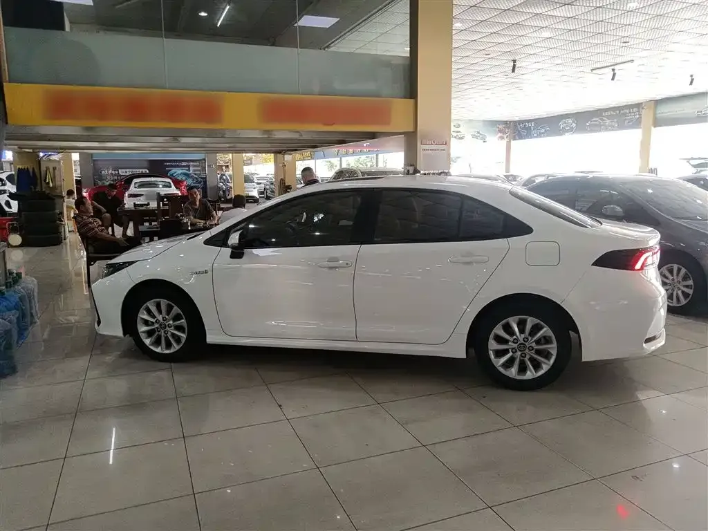 Toyota Corolla 2023 из CN, фото 5