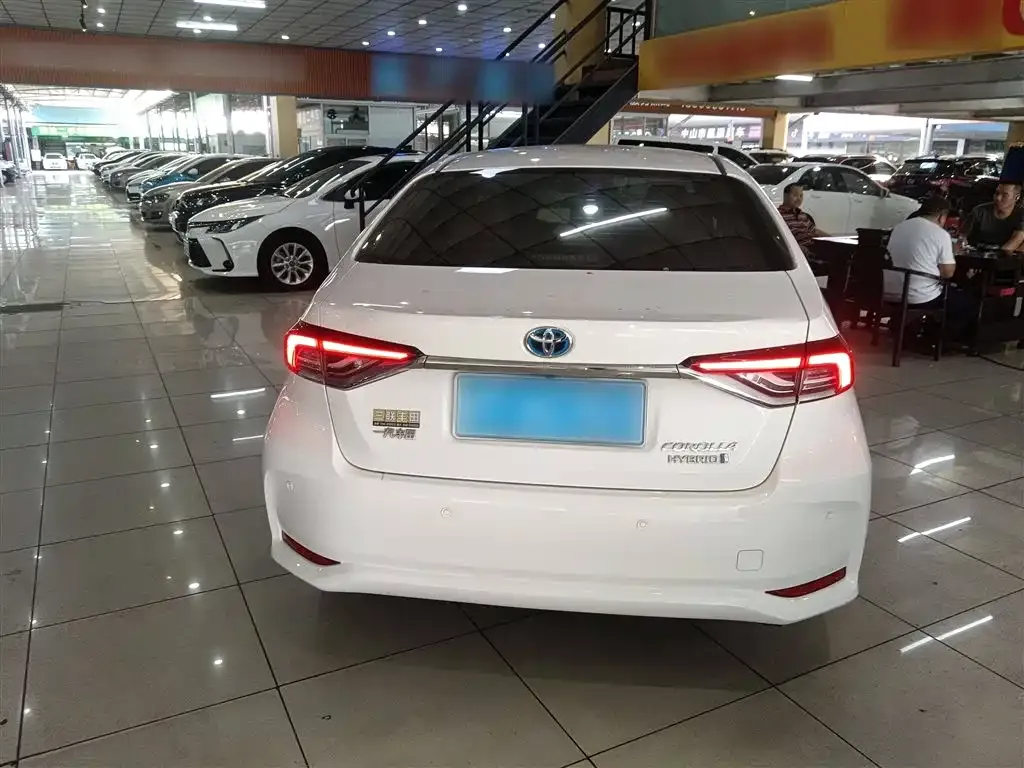 Toyota Corolla 2023 из CN, фото 6