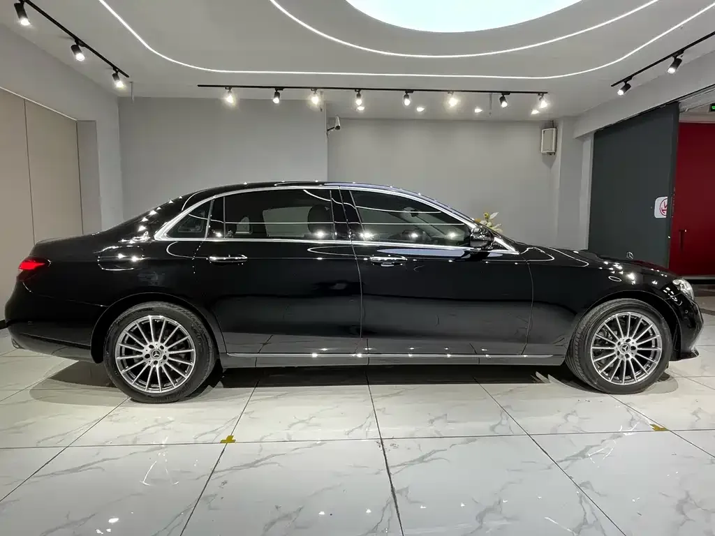 Mercedes-Benz E-Class 2022 из CN, фото 4