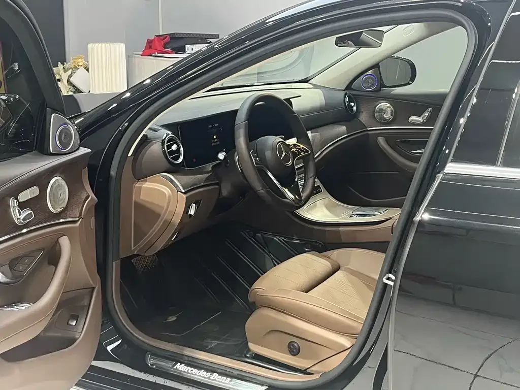 Mercedes-Benz E-Class 2022 из CN, фото 9