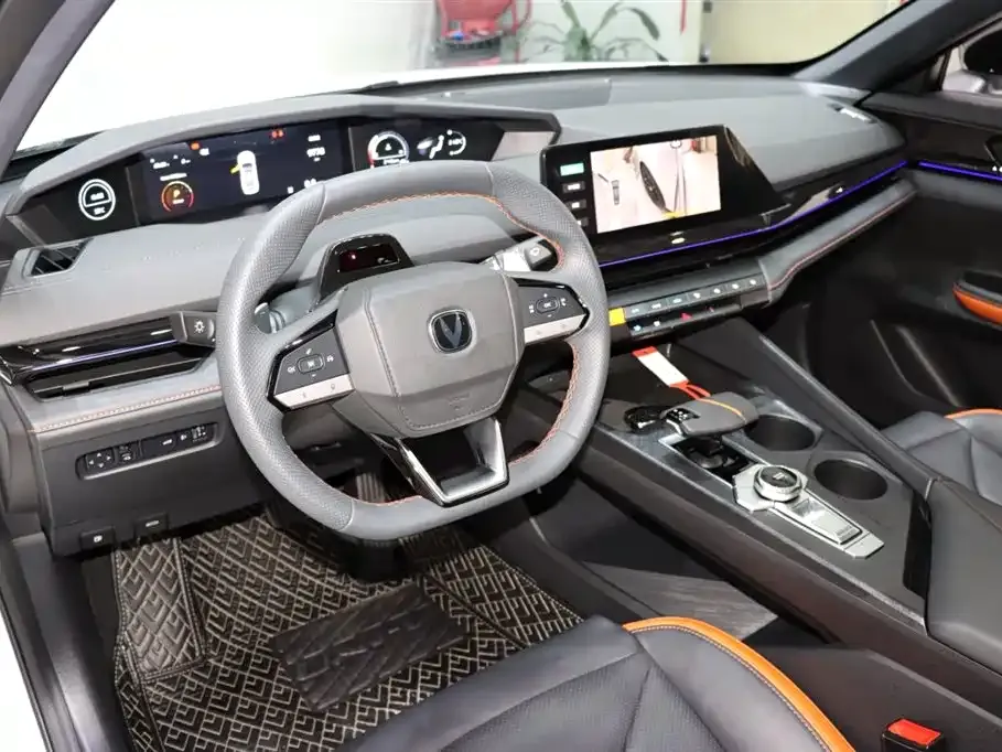 Changan UNI-V 2024 из CN, фото 10