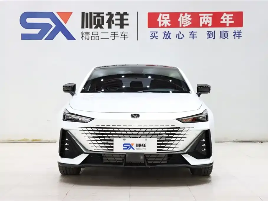 Changan UNI-V 2024 из CN, фото 2