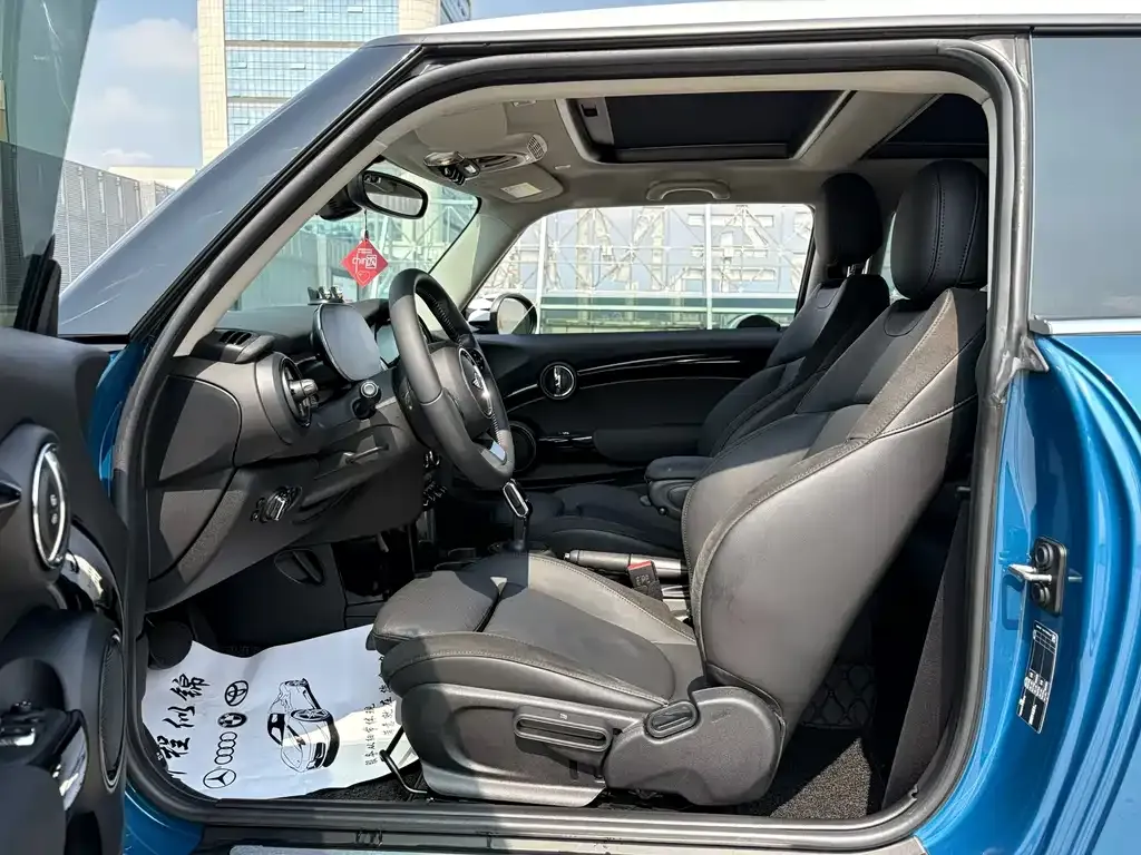 MINI Cooper (3-door) 2022 из CN, фото 6