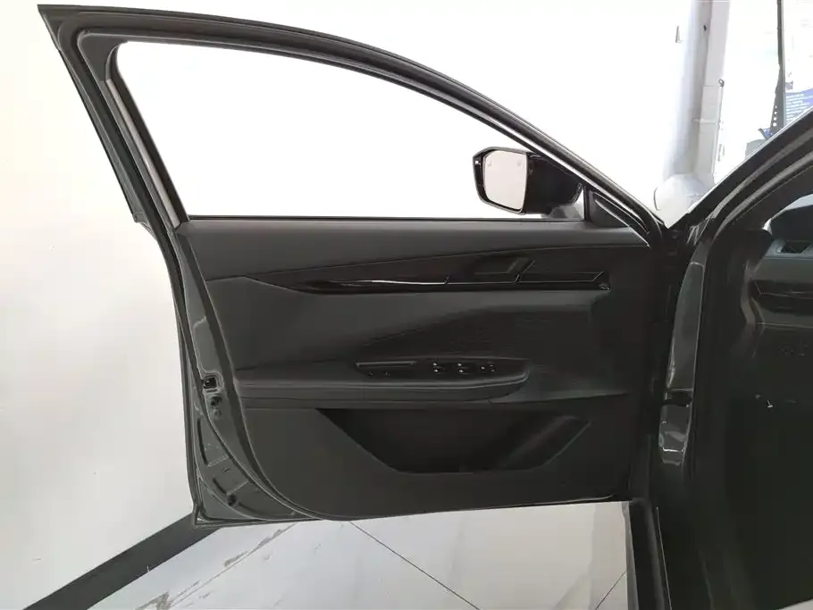Changan UNI-V 2024 из CN, фото 7