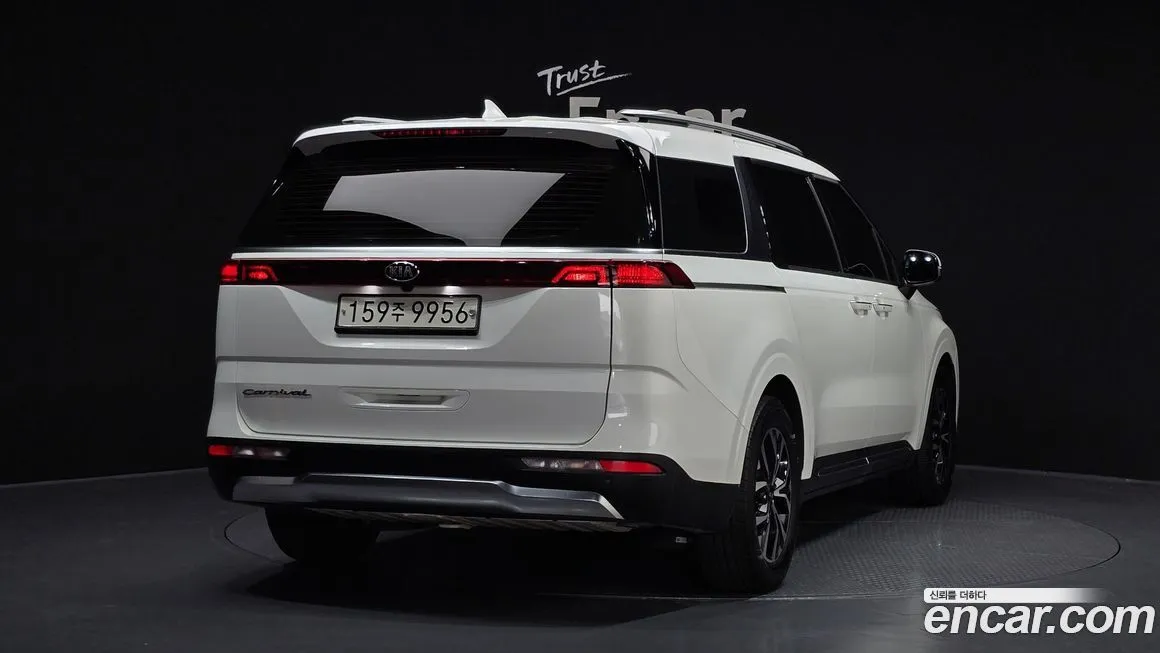 Kia Carnival 2021 из KR, фото 2