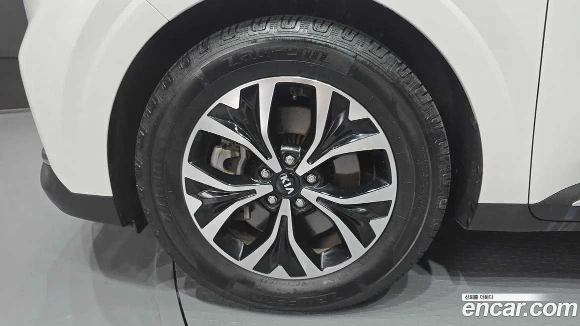 Kia Carnival 2021 из KR, фото 5