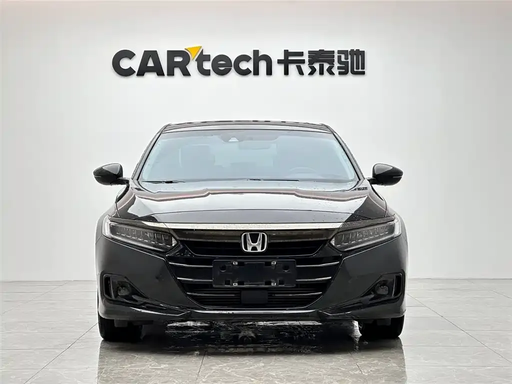 Honda Accord 2023 из CN, фото 7