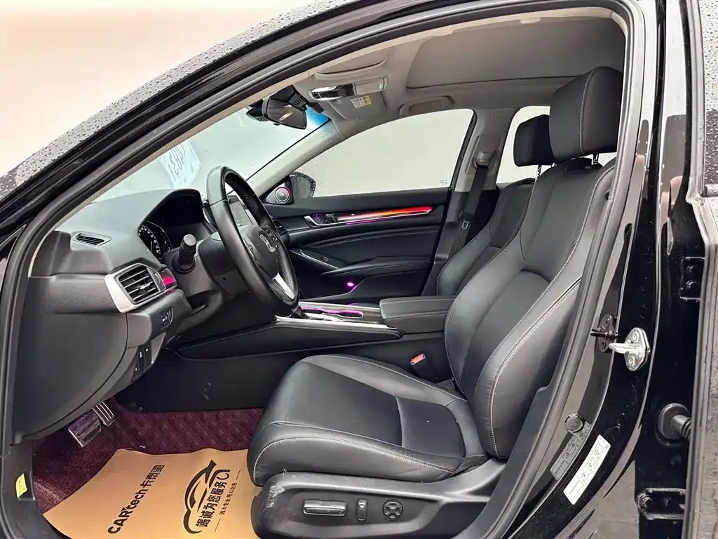 Honda Accord 2023 из CN, фото 8