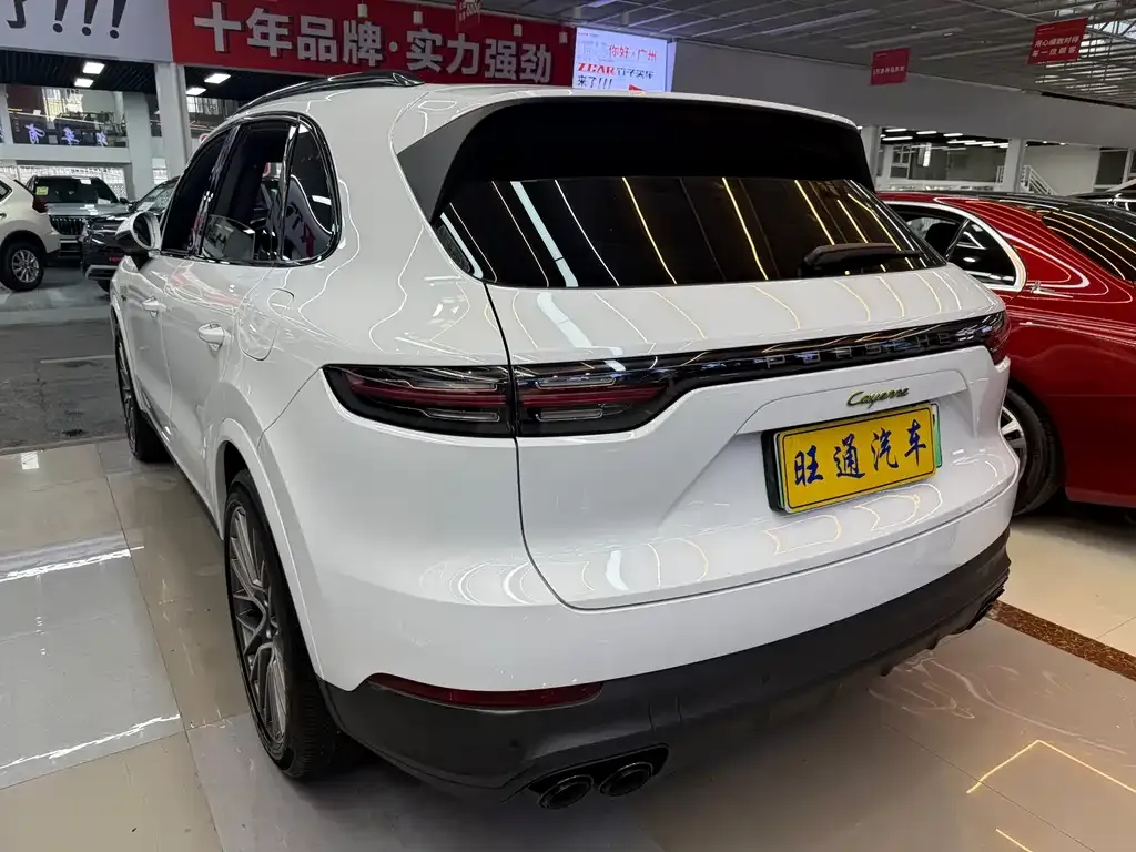 Porsche Cayenne Hybrid 2023 из CN, фото 4