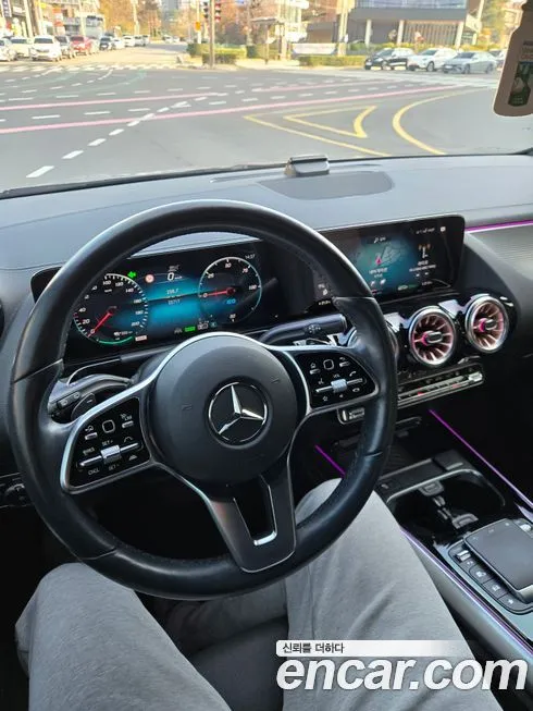 Mercedes-Benz EQA 2021 из KR, фото 3