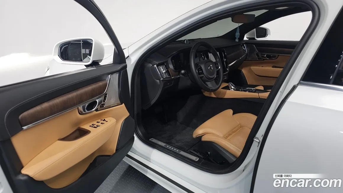 Volvo S90 2023 из KR, фото 10