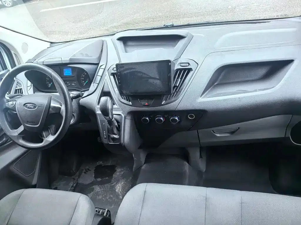 Ford Transit 2022 из CN, фото 7