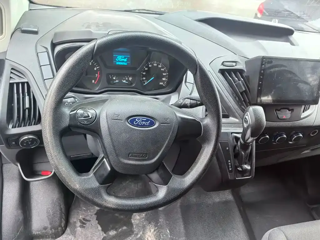 Ford Transit 2022 из CN, фото 8