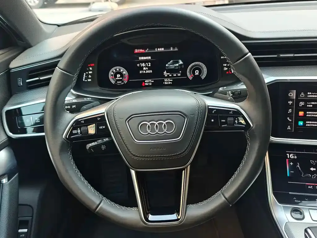 Audi A6L — фото 10
