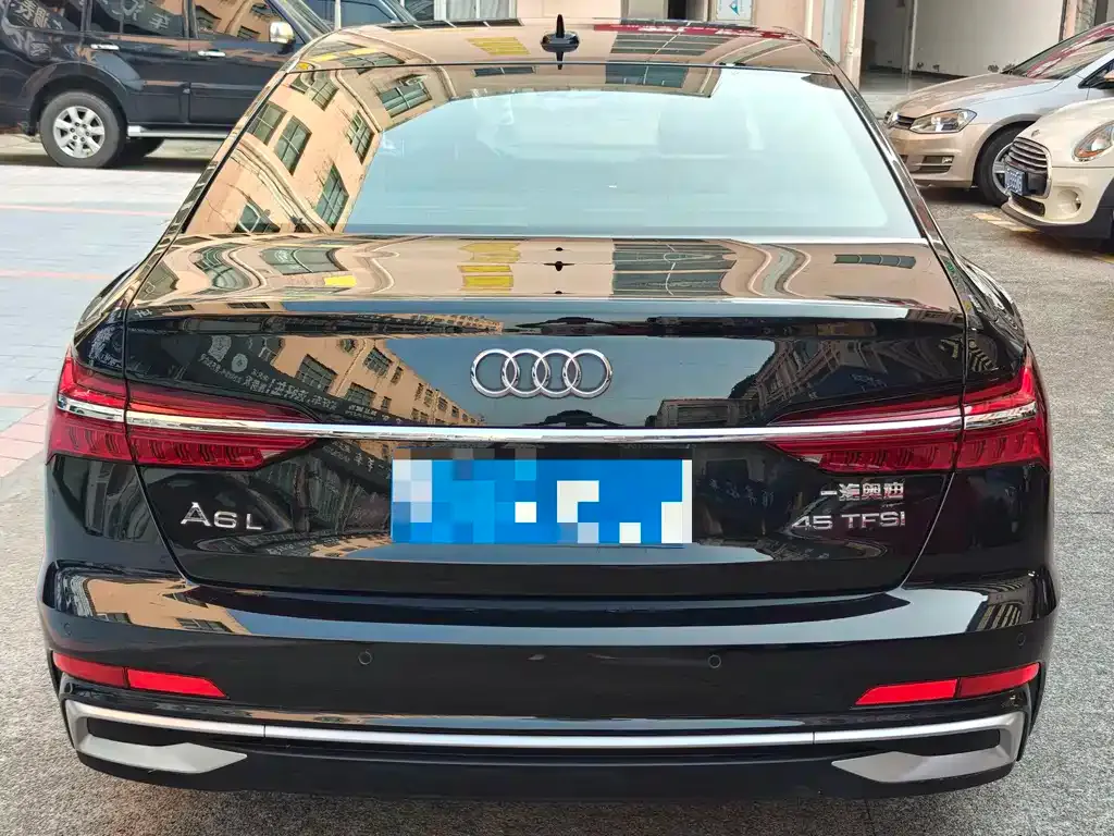 Audi A6L — фото 4
