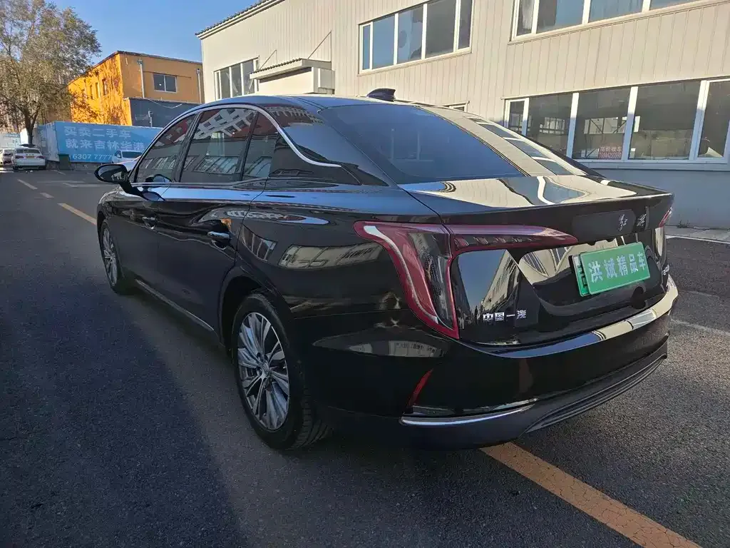 Hongqi E-QM5 2023 из CN, фото 9