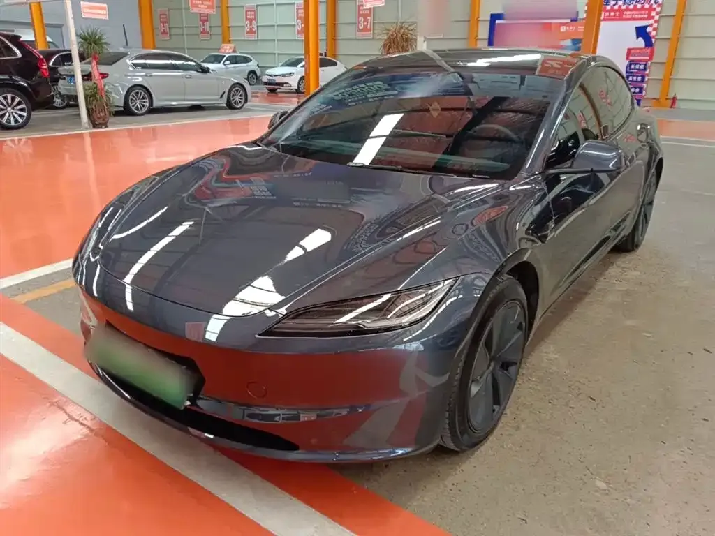 Tesla Model 3 — фото 2