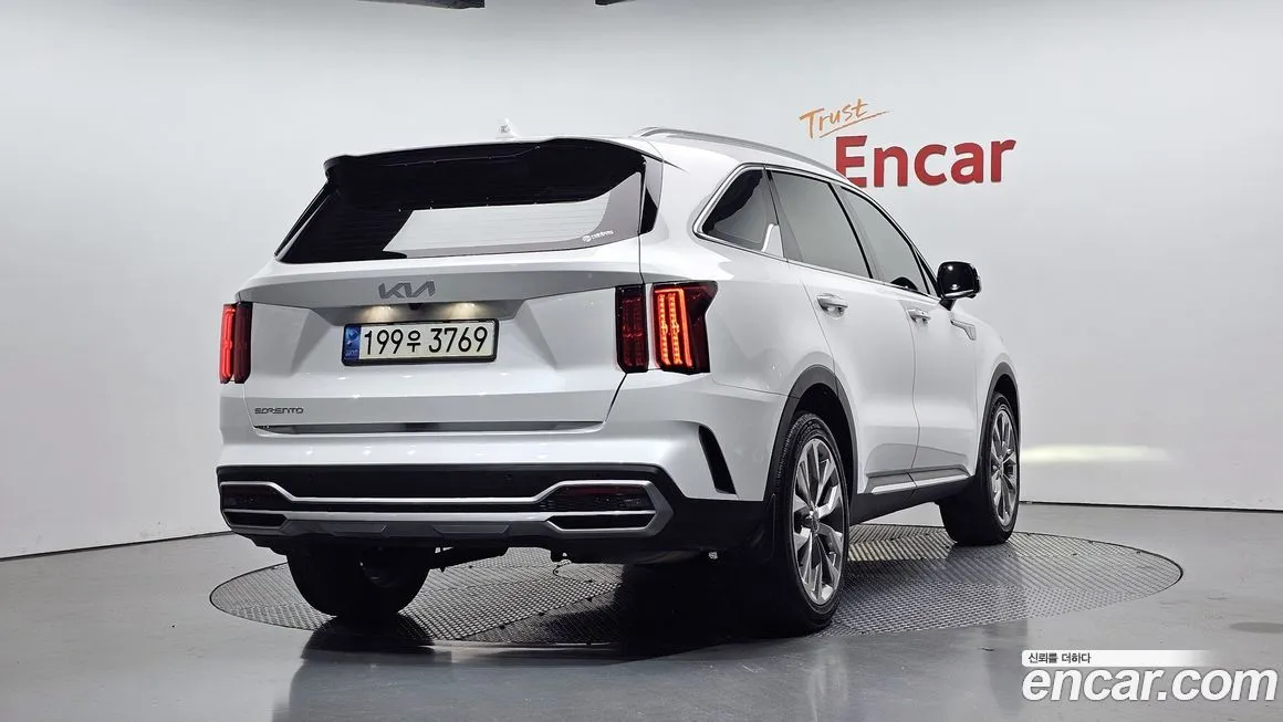 Kia Sorento 2023 из KR, фото 2