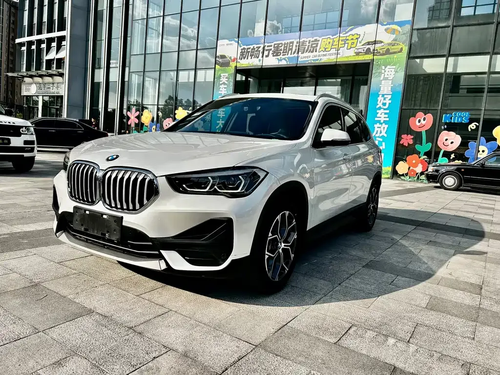 BMW X1 2021 из CN, фото 1