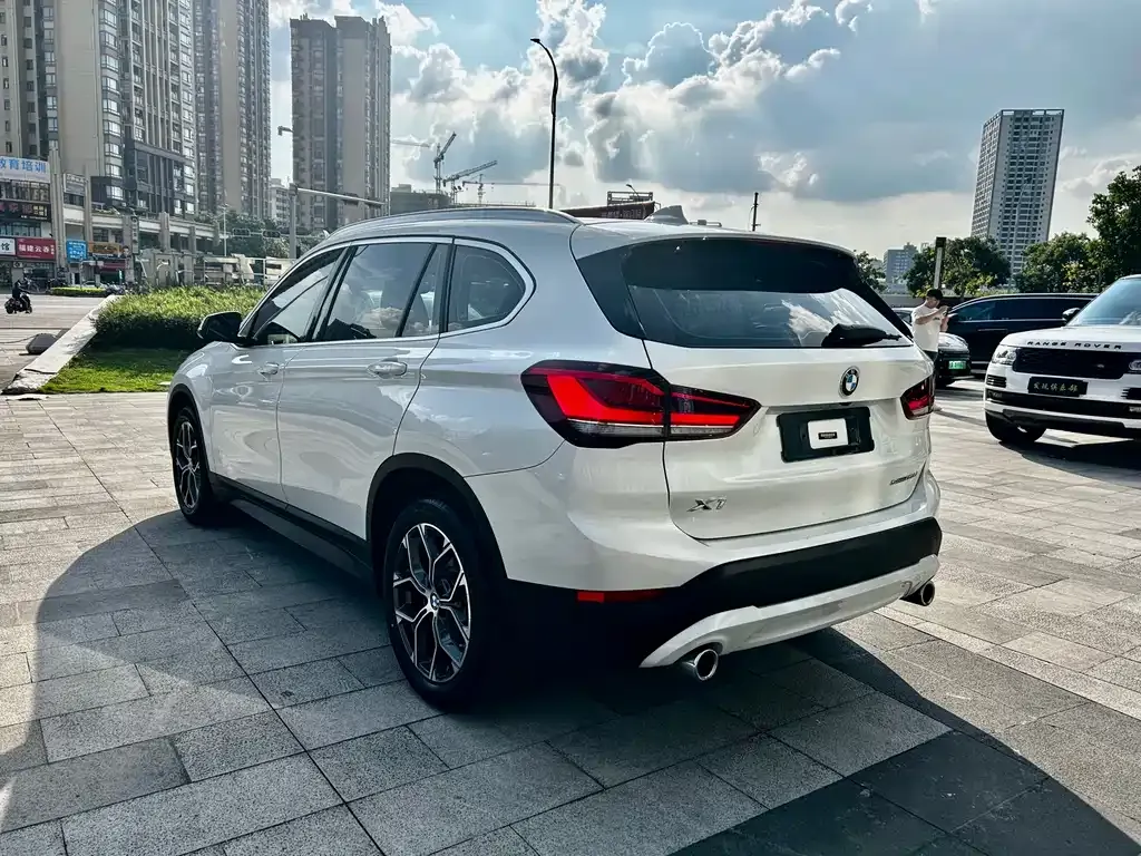 BMW X1 2021 из CN, фото 4