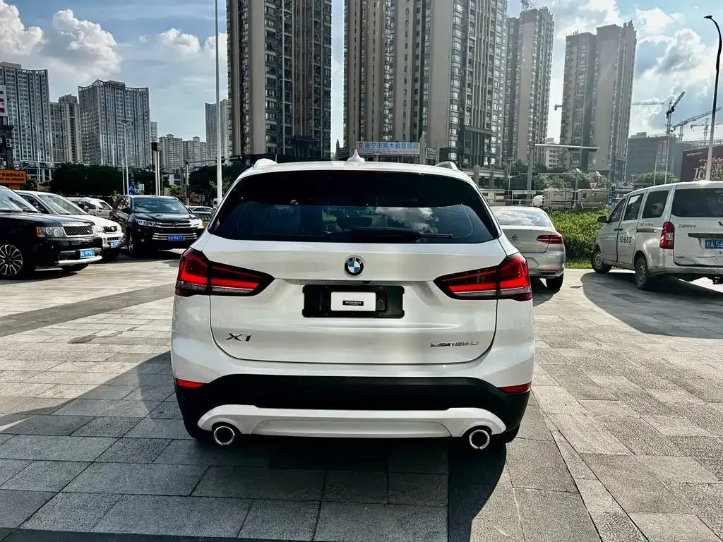 BMW X1 2021 из CN, фото 5