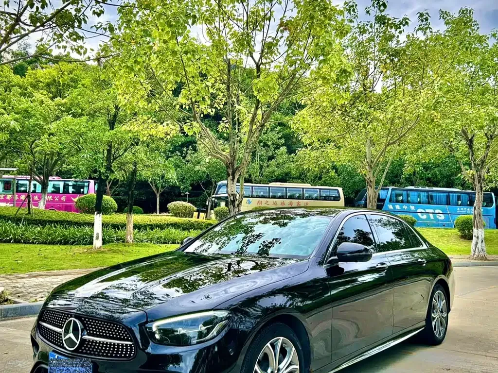 Mercedes-Benz E-Class 2023 из CN, фото 1