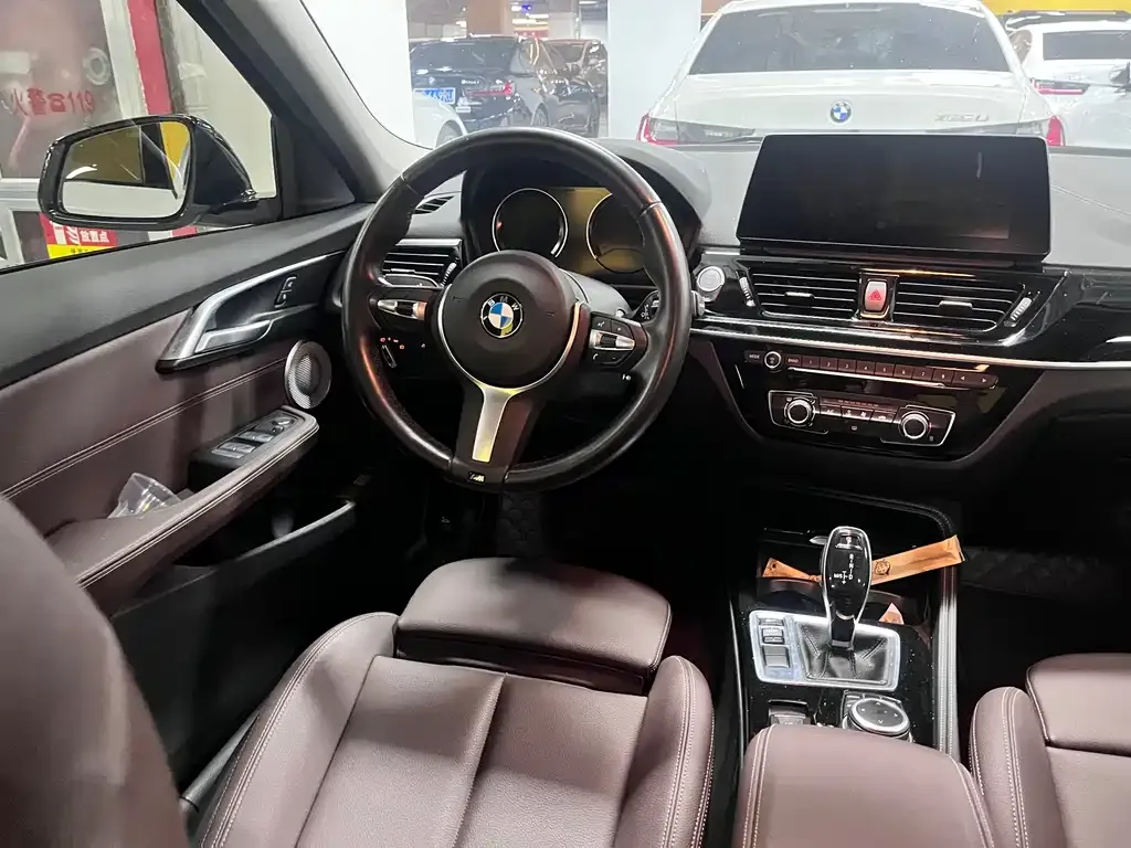 BMW 1 Series 2022 из CN, фото 5
