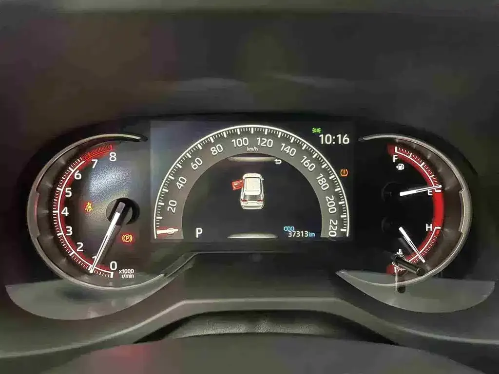 Toyota RAV4 2023 из CN, фото 10
