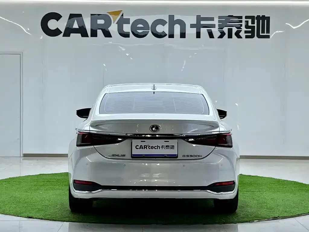 Lexus ES 2023 из CN, фото 9