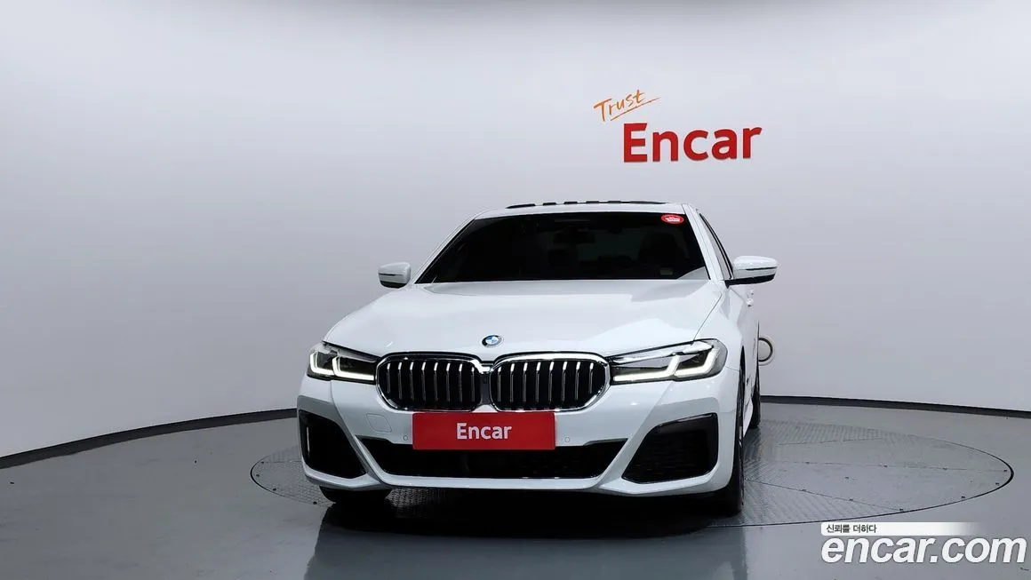 BMW 5-Series 2021 из KR, фото 3