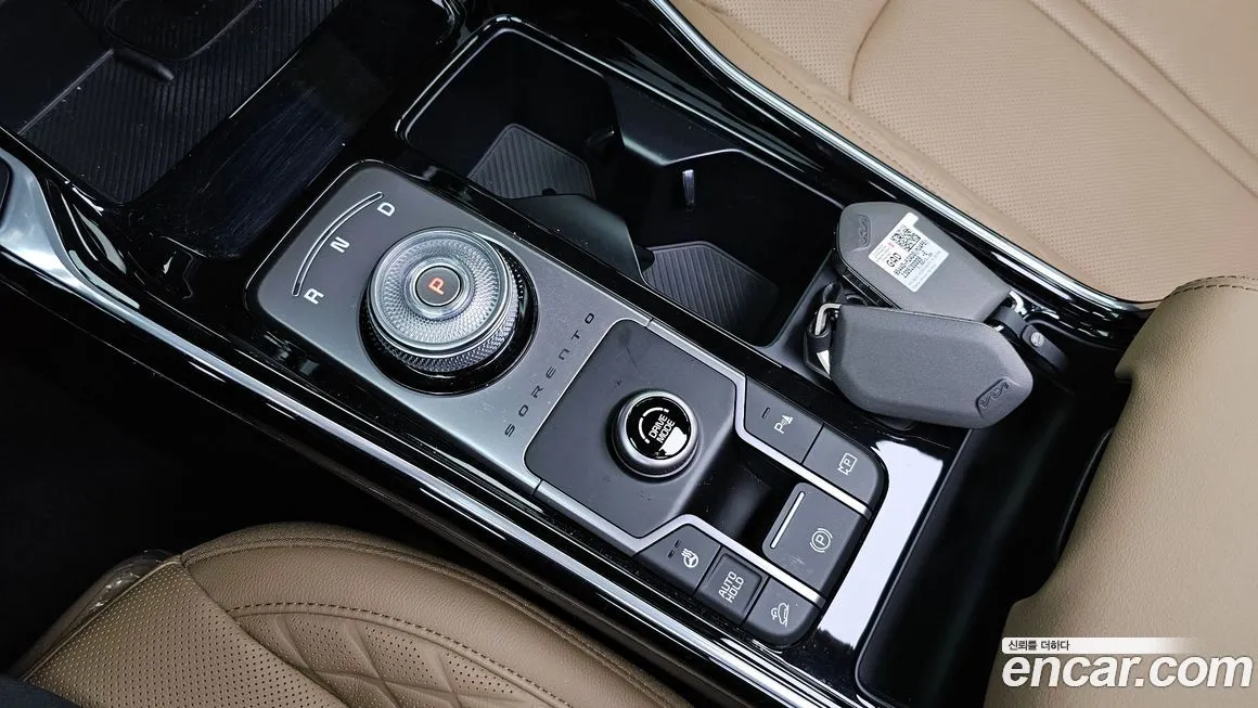 Kia Sorento — фото 9