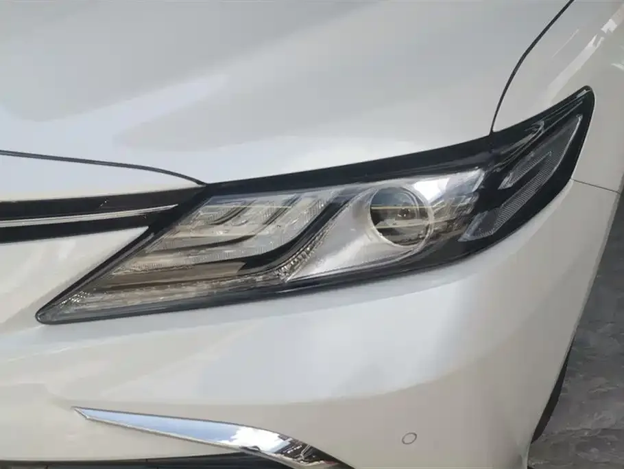 Toyota Camry 2023 из CN, фото 5
